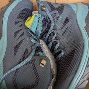 Salomon OUTline Mid GTX Women's Hiking Shoes
